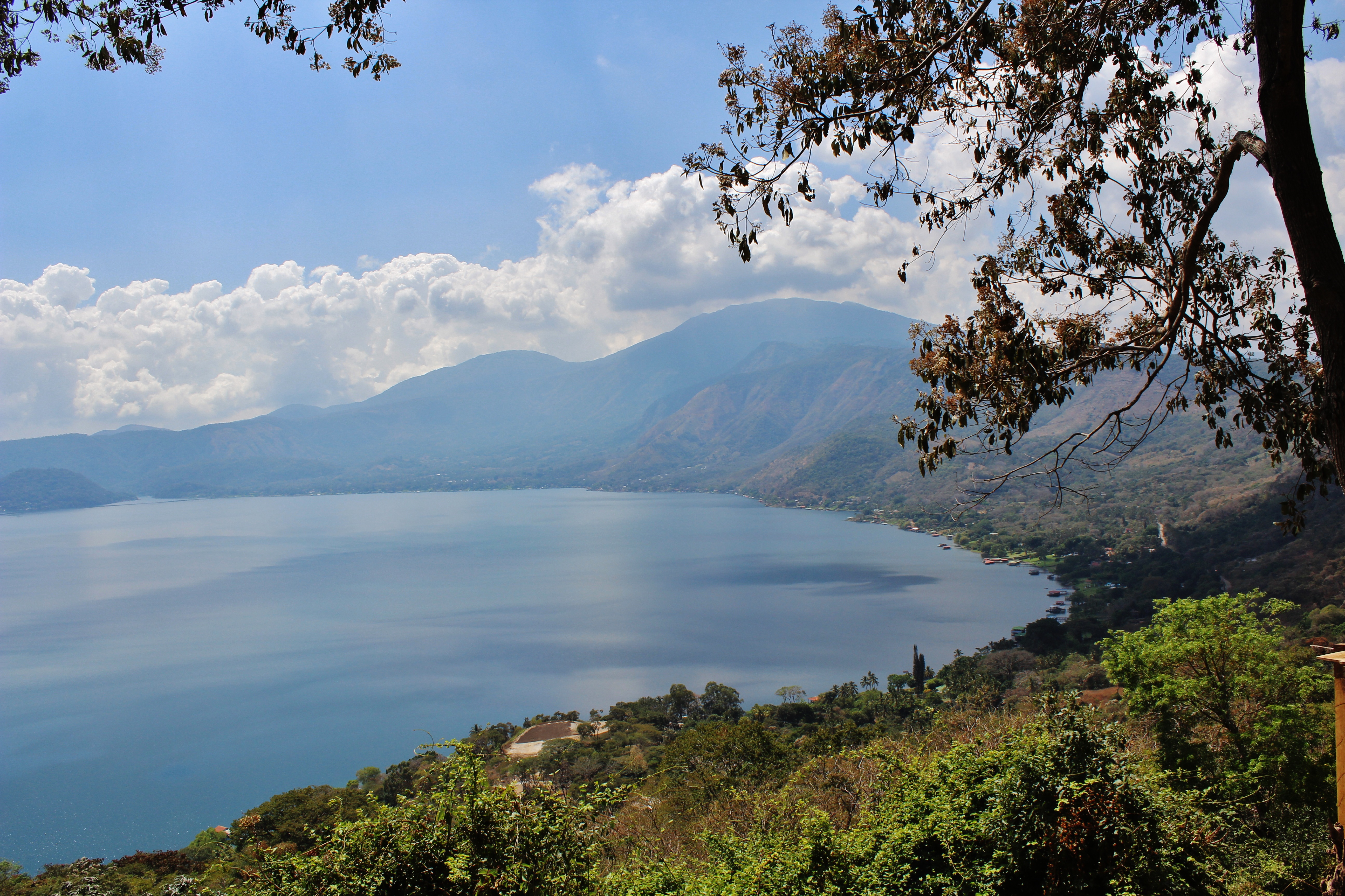 Coatepeque crater lake